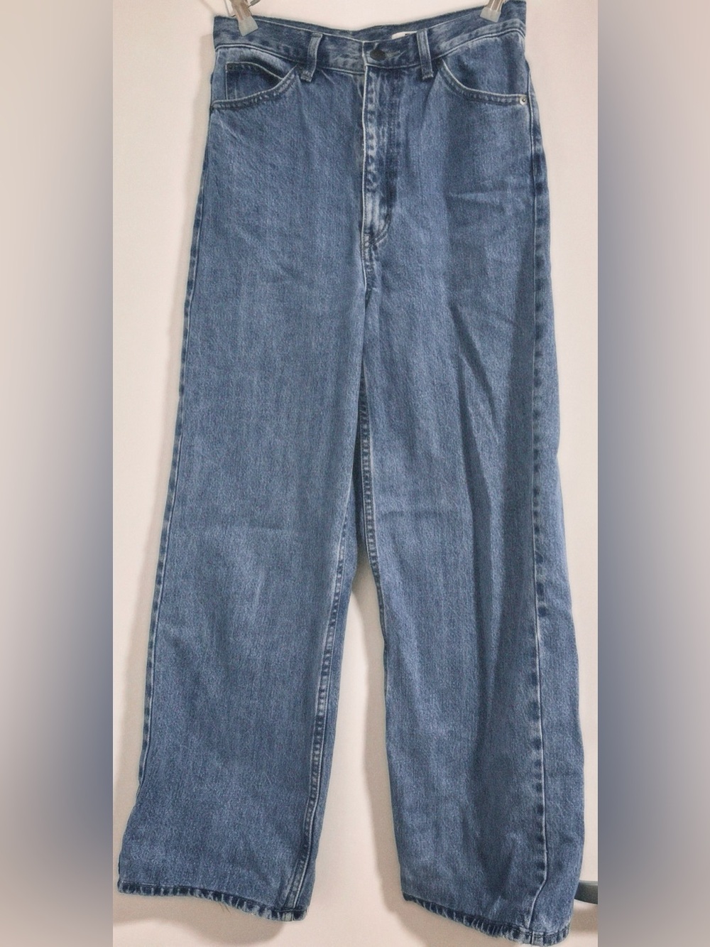 Uniqlo U Mid Wash Wide-Leg Jeans in Blue